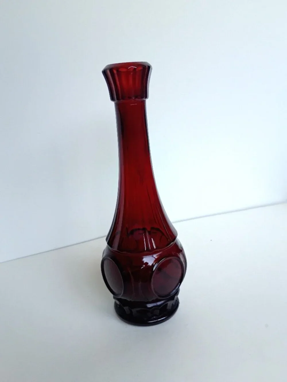 Vintage Wheaton Mid Century MCM Bullseye Ruby Red Glass Bud Vase Coin 9